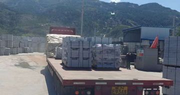 长沙 芝麻白仿形路沿石，直形路沿石