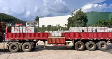 长沙 芝麻灰花岗岩地铺石出货日常