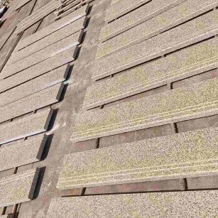 长沙 黄金麻花岗岩光面楼梯踏步