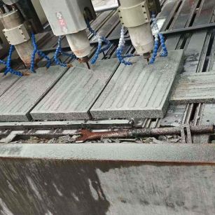 长沙 芝麻白花岗岩荔枝面盲道雕刻