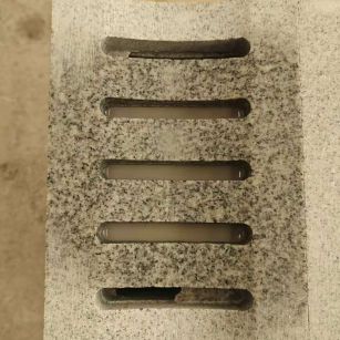 长沙 芝麻白拉丝面花岗岩U型开槽排水槽