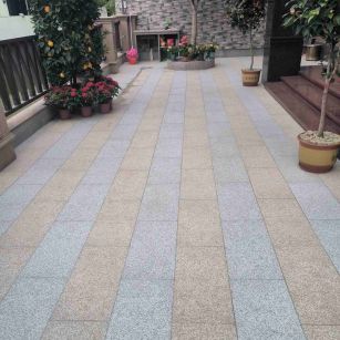 长沙 黄金麻白麻荔枝面庭院铺装展示