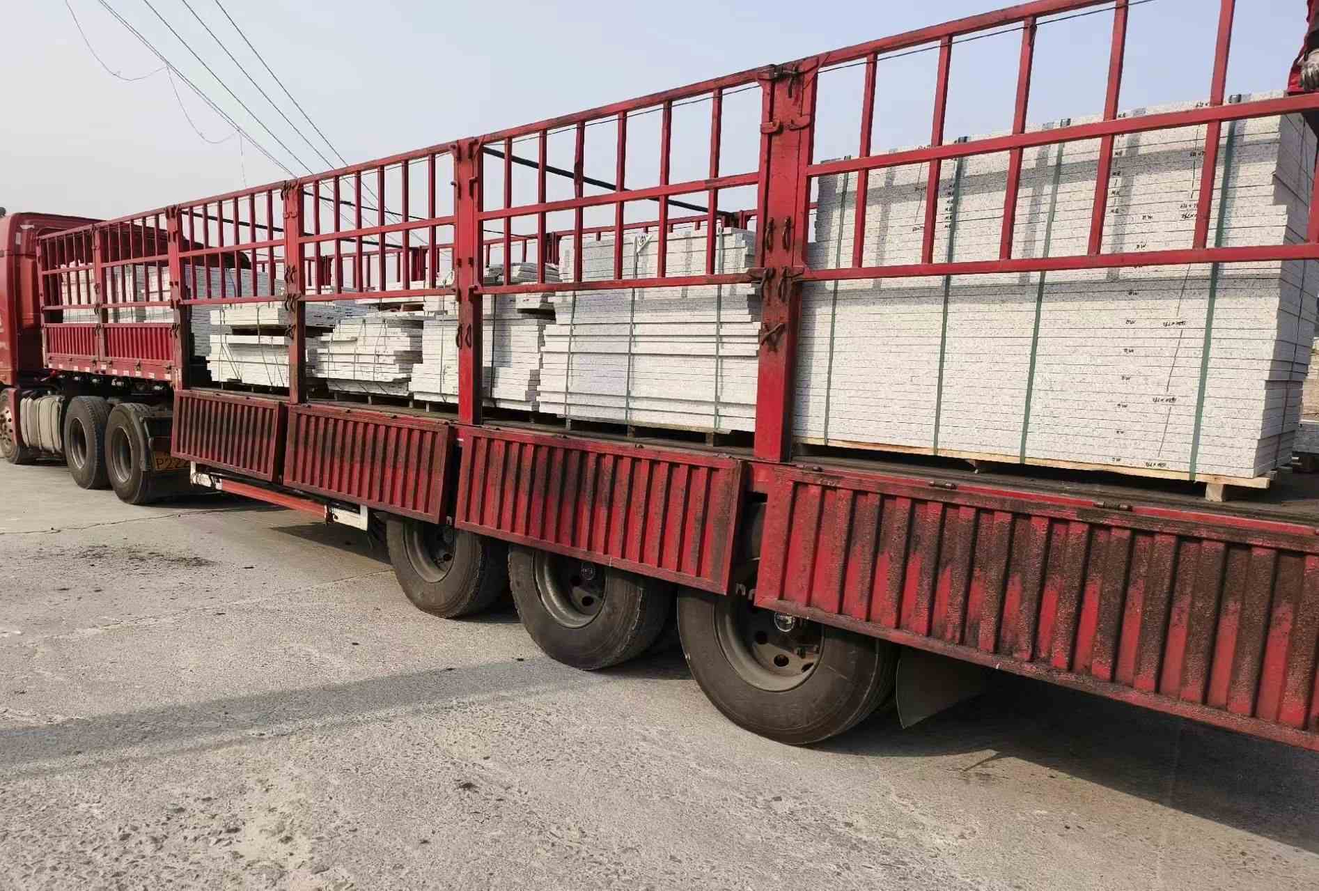 长沙 白麻荔枝面外墙干挂，工厂装车日常