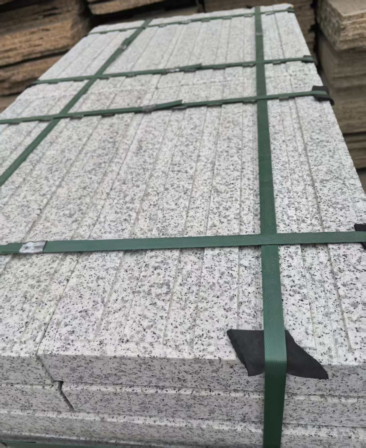 长沙 白麻花岗岩直行盲道石，盲条，地铺石