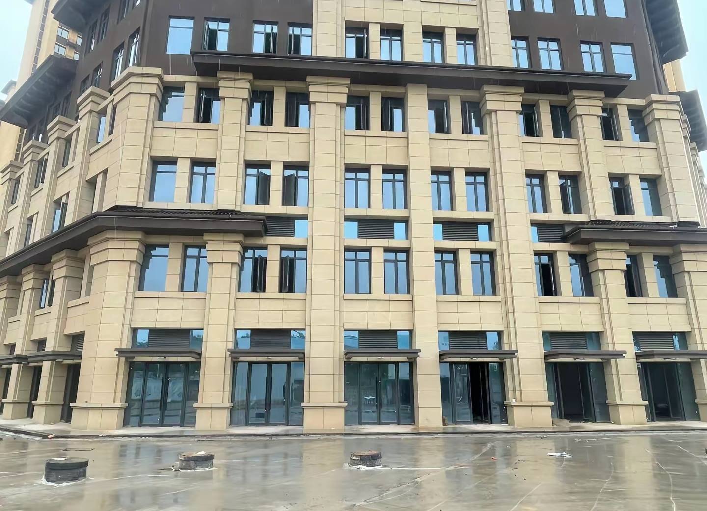 长沙 黄金麻花岗岩荔枝面小区外墙干挂