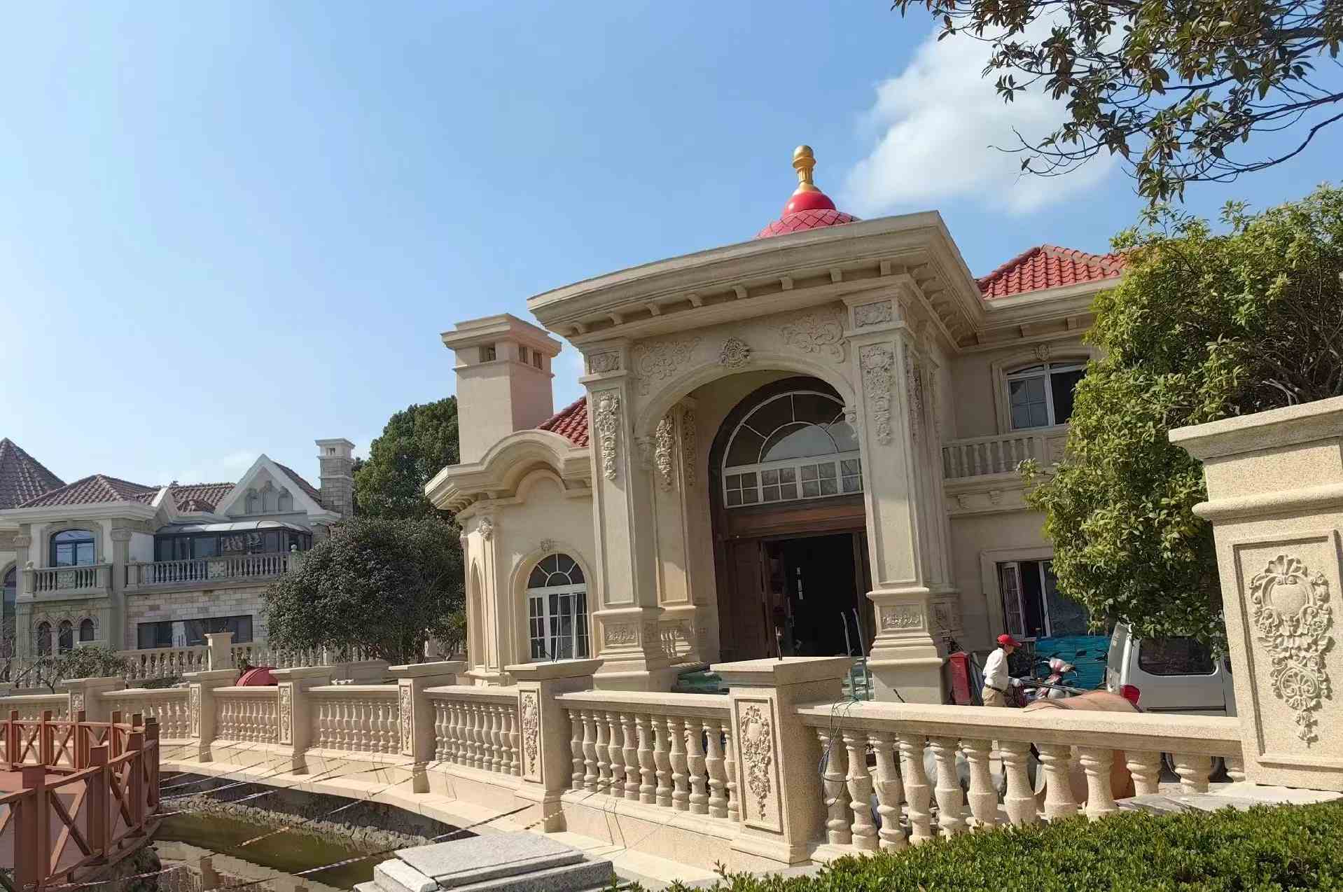 长沙 黄金麻花岗岩欧式别墅