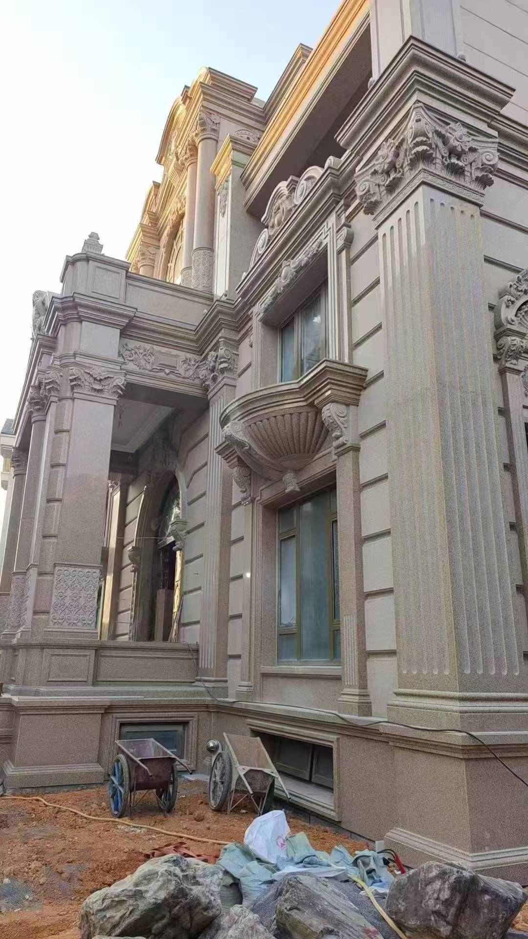 长沙 黄金麻花岗岩光面别墅外墙干挂施工完成