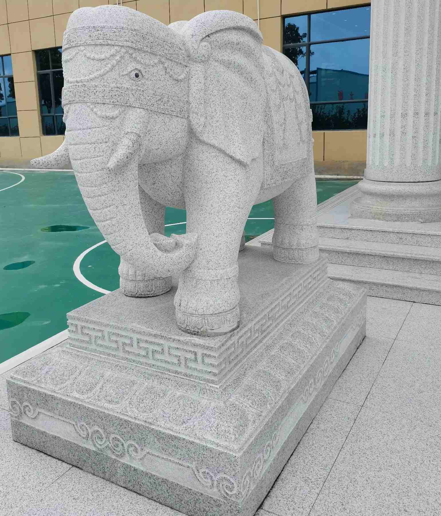 长沙 白麻花岗岩动物异形石雕-大象